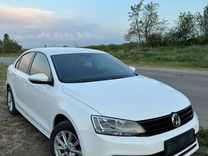 Volkswagen Jetta 1.6 MT, 2015, 80 000 км, с пробегом, цена 1 450 000 руб.