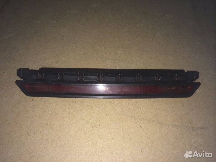 Дополнительный стоп фонарь Volkswagen passat B5