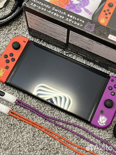 Nintendo Switch oled Pokemon Scarlet