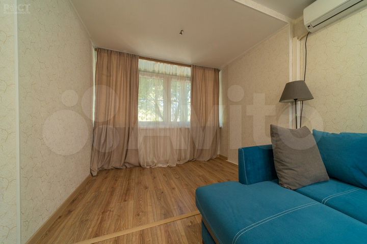2-к. квартира, 56 м², 1/5 эт.