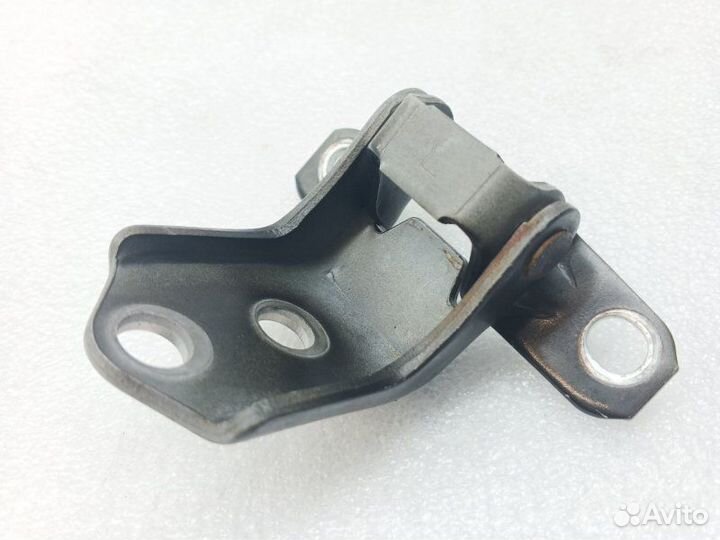 Петля двери передняя левая Mazda Cx-7 ER 2.3T 2008