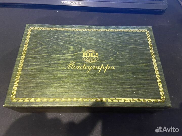 Перьевая ручка 