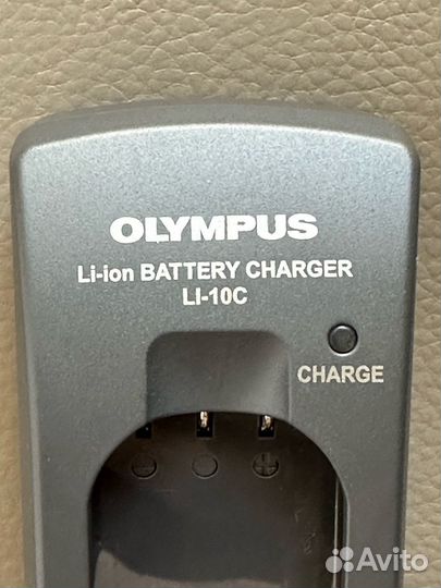 Зарядное устройство olympus