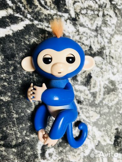 Фёрби (Furby) Dragons Fingerlings Monkey