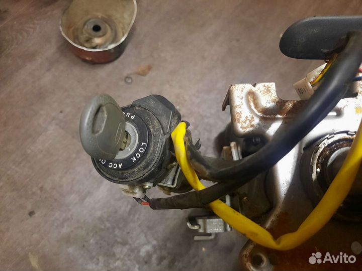 Замок зажигания Kia Sportage 2