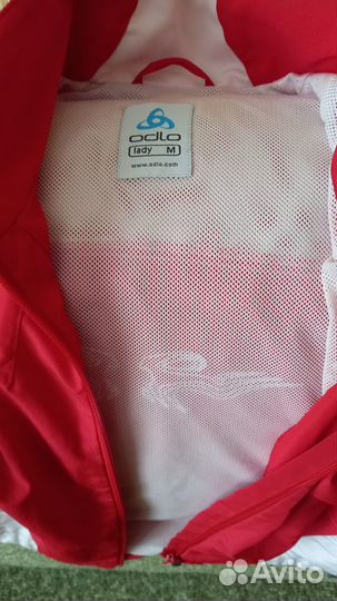 Спортивная кофта женская