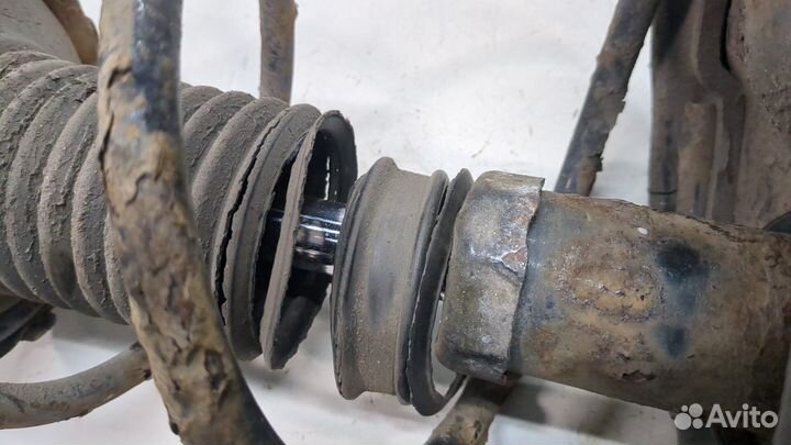 Амортизатор подвески Toyota RAV 4, 2001