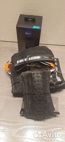 Покрышки оригинальные новые 27,5