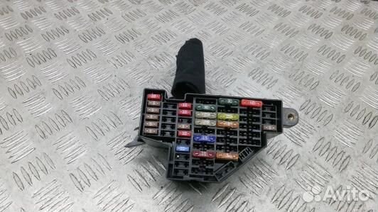 Блок предохранителей skoda octavia A5 (6BN06M101)