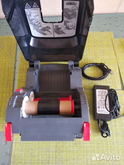 Принтер этикеток термотрансферный