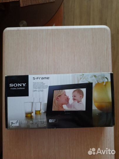 Фоторамка Sony DPF - C700