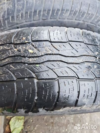 Bridgestone Dueler H/T 687 225/70 R16
