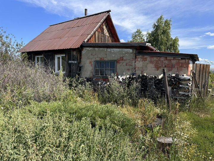 Дом 60 м² на участке 15 сот.