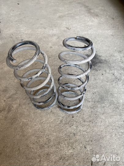 Пружины задние на hyundai solaris 1