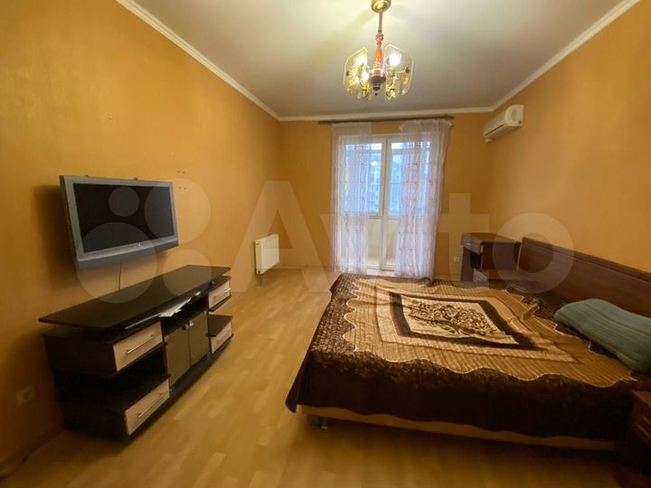 1-к. квартира, 54 м², 10/13 эт.