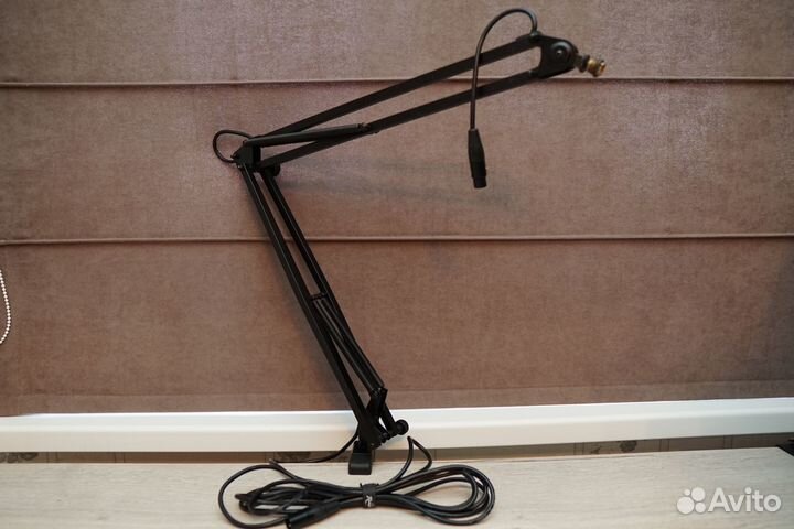 K&M стойка панторгаф для shure sm7b