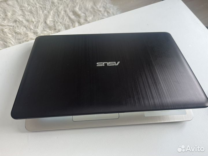 Ноутбук asus vivobook 15