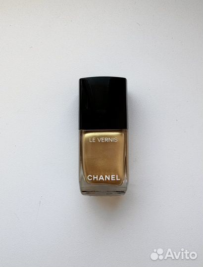 Chanel лак для ногтей 518 chaine or