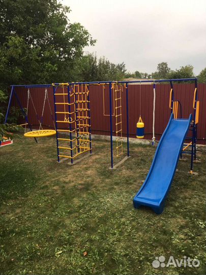 Детская игровая площадка 