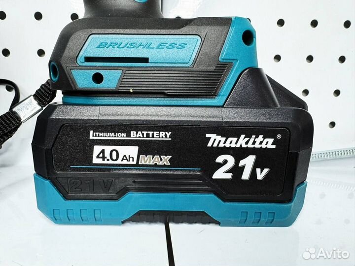 Дрель-Шуруповерт Makita бесщеточный 21V