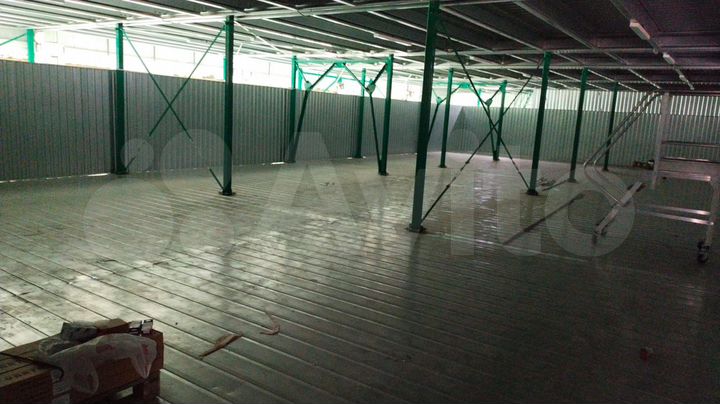 Склад, 235 м²