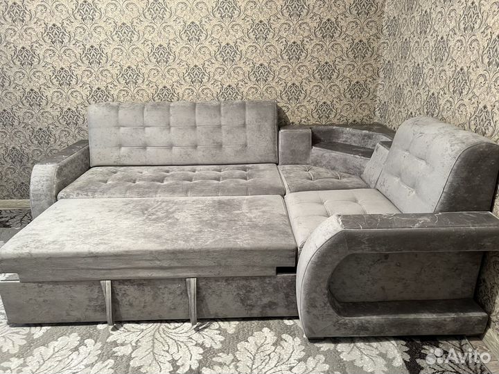 Угловой диван