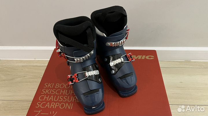 Ботинки горнолыжные Atomic Hawx Jr 2. 28,5/29
