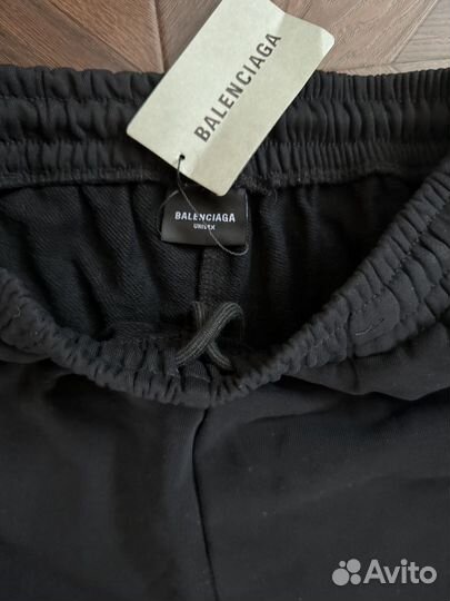 Balenciaga unity sports icon cropped sweatpants