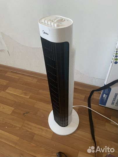 Напольный вентилятор Midea