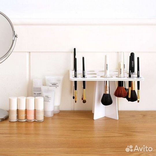 Держатель для кистей визажиста