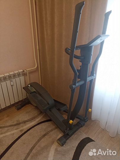 Эллиптический тренажер Тorneo Exa Motion