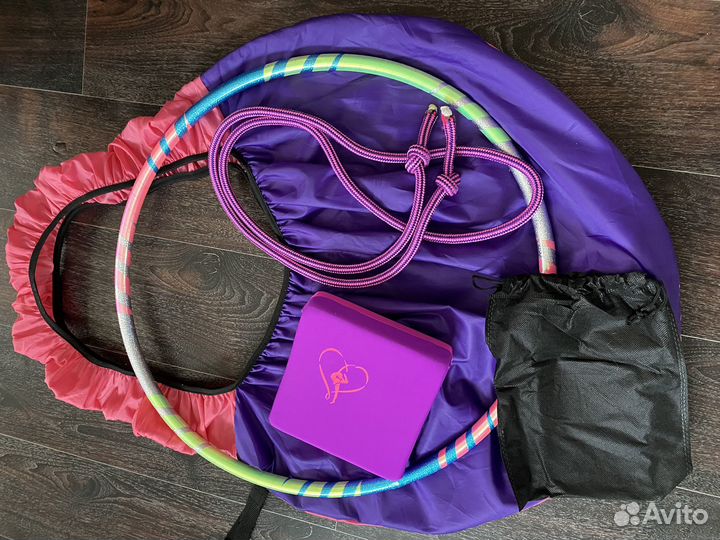 Обруч для гимнастики,скакалка,подушка