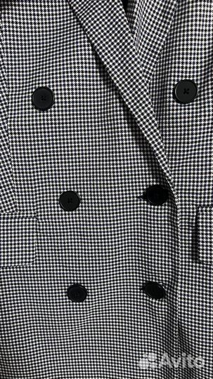 Пиджак женский 42