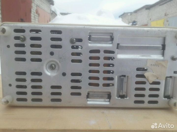 Стабилизатор напряжения 