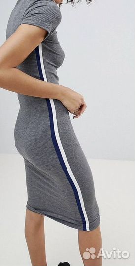 Платье stradivarius