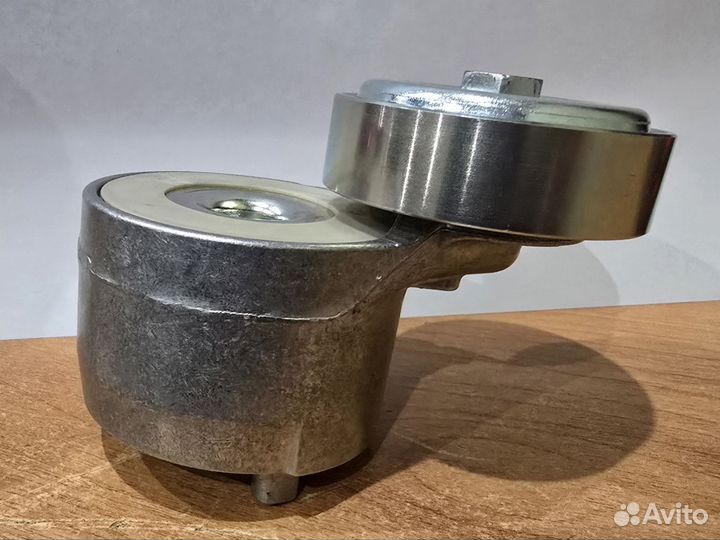 Натяжитель ремя dayco TF067