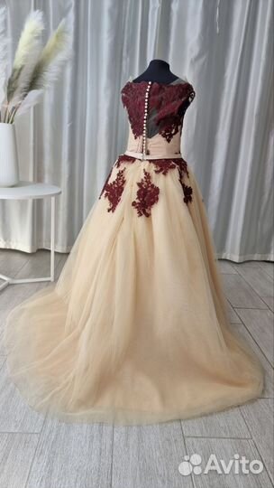 Платье нарядное для девочки размер от 122 до 140