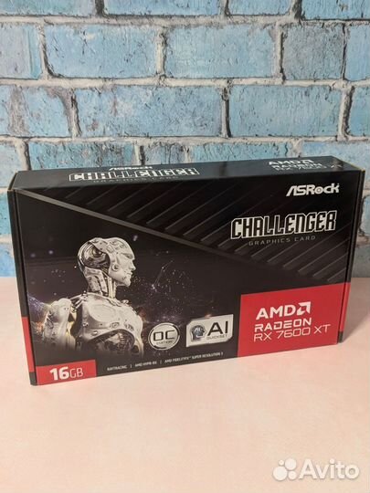 Видеокарта Asrock RX7600XT CL 16GO