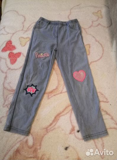 Куртка ветровка и джинсы 104