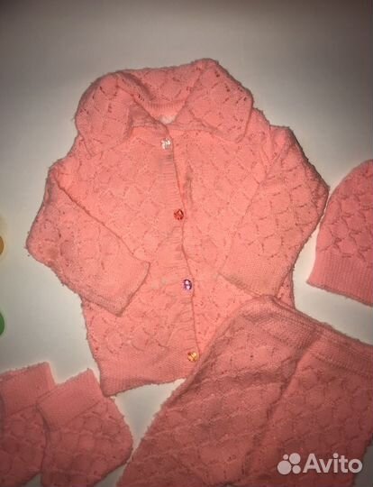 Вязаный костюм на девочку 62-68