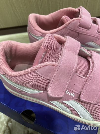 Кроссовки для девочки