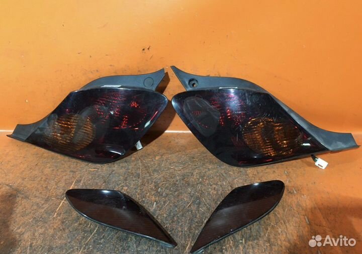 Стопы комплект lexus sc430 2002 год