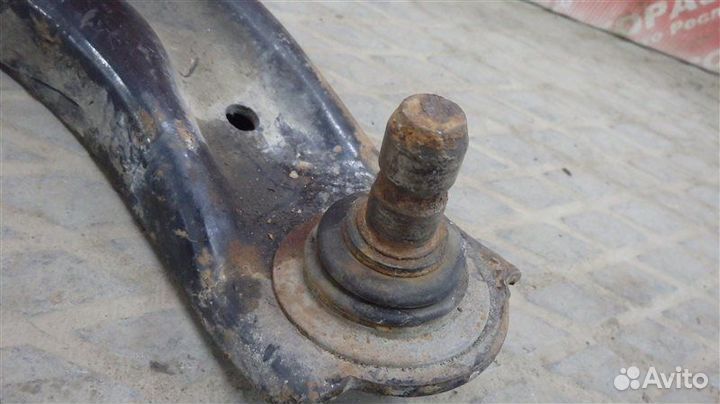 Рычаг передний правый Chevrolet Spark M300 B10D1