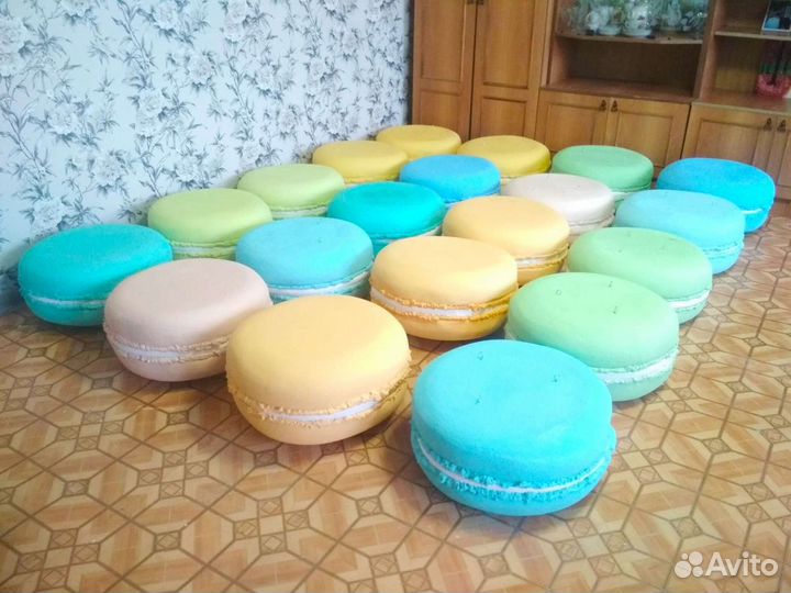 Макаруны из пенопласта, макаронс, карамельки