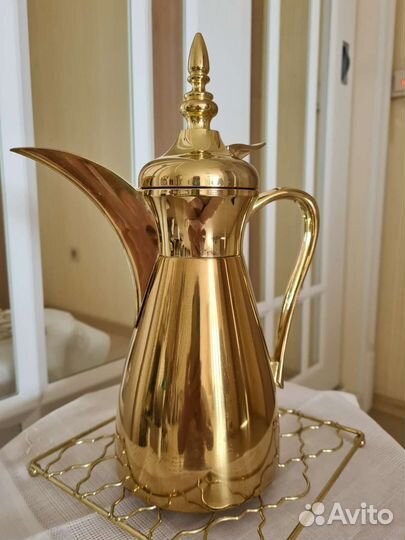 Арабский чайник- термос,позолоченный