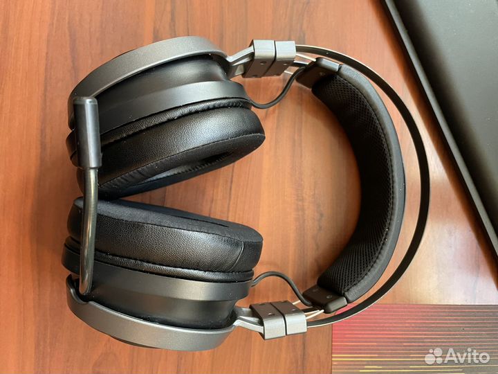 Беспроводные наушники Razer Nari Ultimate