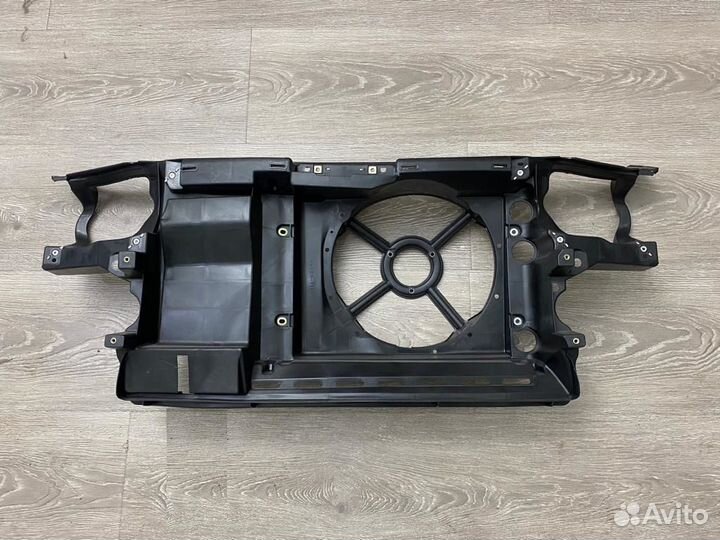 Панель радиатора VW golf 3 Телевизор Гольф 3 Фольц