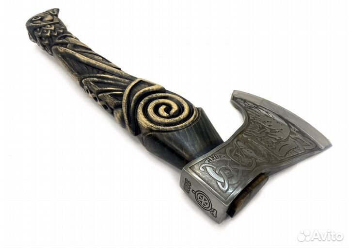 Топор ручной работы ворон 3D