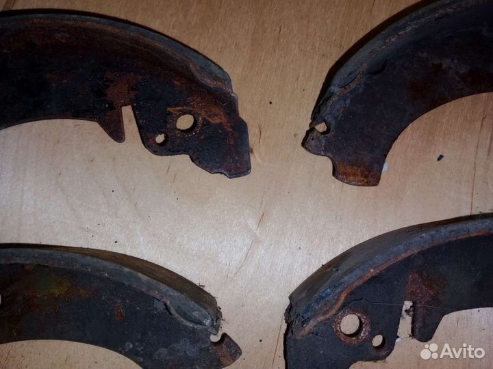 Б/у колодки нива