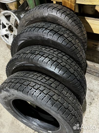 Viatti Vettore Brina V-525 185/75 R16C 104R